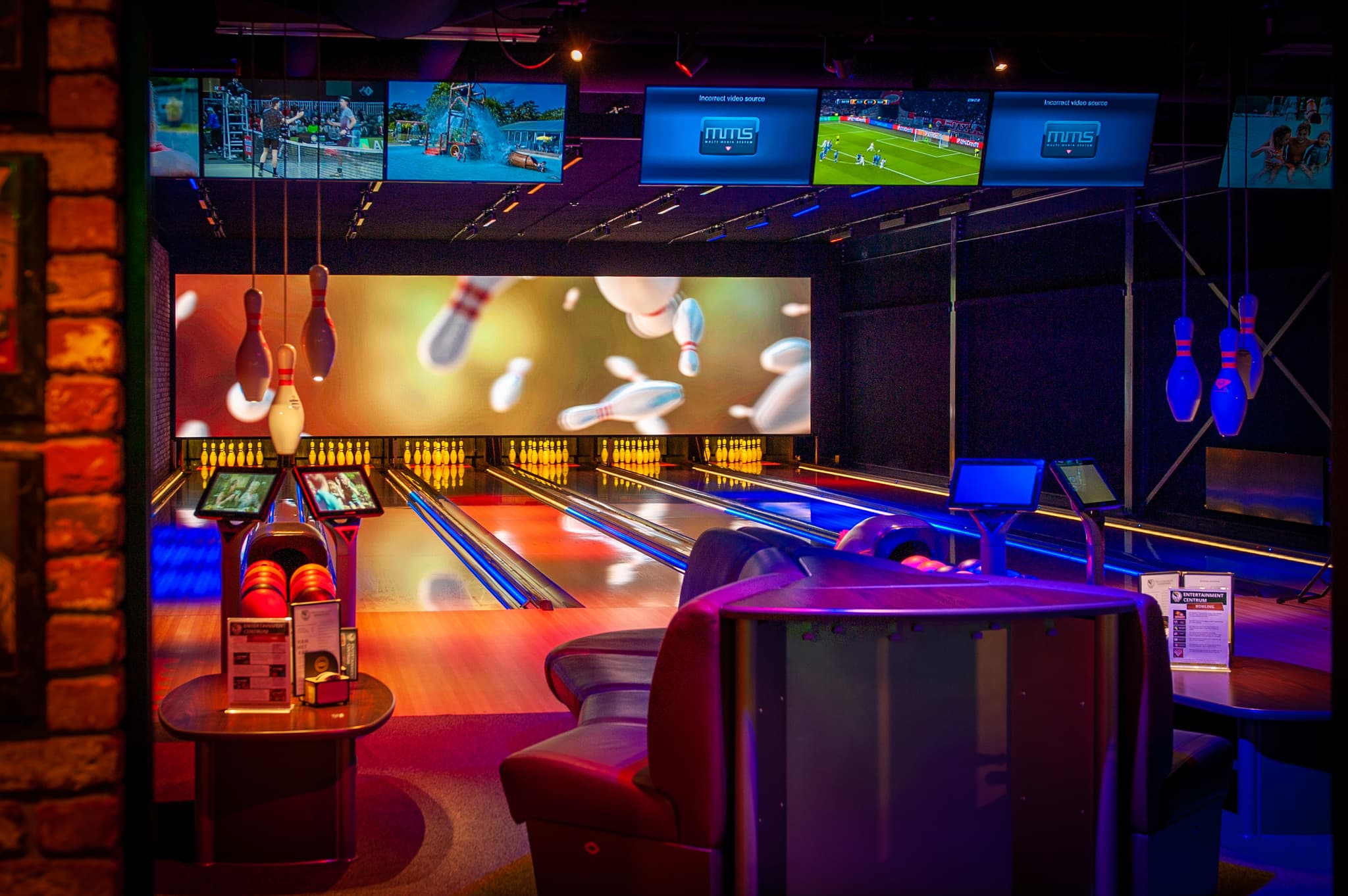 Sportsbar & bowling