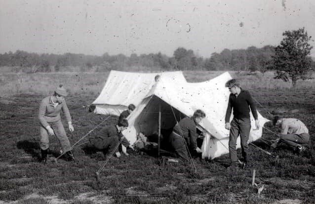 Tent opzetten